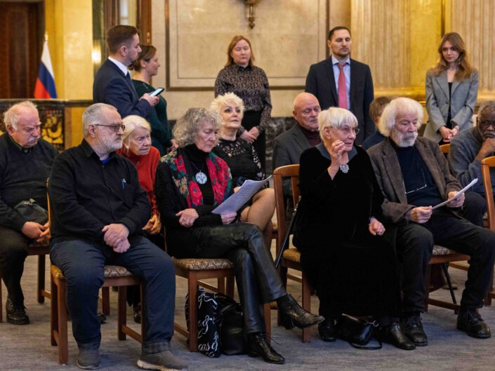 Gedenkaktion zum 80. Jahrestag der Befreiung von Auschwitz in der Russischen Botschaft in Berlin am 27. Januar 2025
