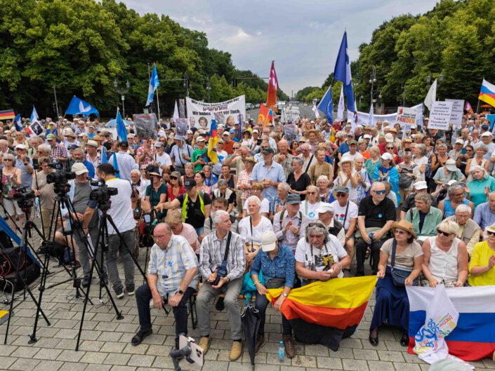 Friedensaktion am Brandenburger Tor in Berlin am 20. Juni 2026